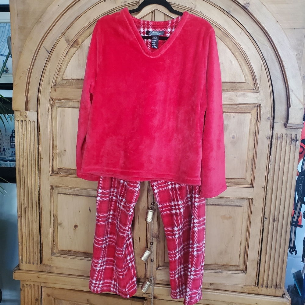 Noire Jasmine Rose loungewear set XL